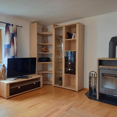 Ferienwohnung Familie Brenner Haiming Ngoại thất bức ảnh